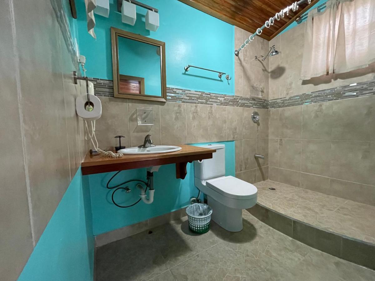 Sea N Sun Guest House Caye Caulker Exterior photo