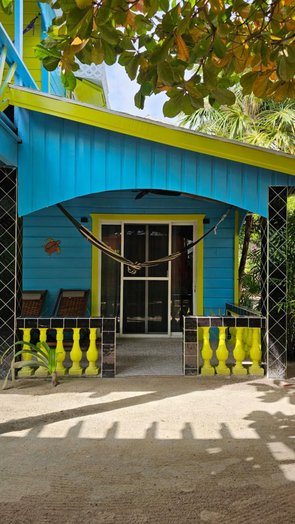 Sea N Sun Guest House Caye Caulker Exterior photo